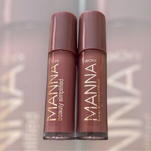 Manna Lip Gloss NWT both colors included